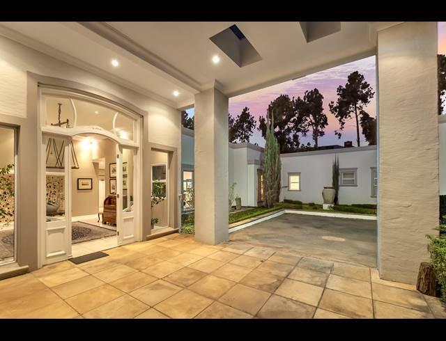 7 BEDROOM HOUSE FOR SALE IN BRYANSTON
